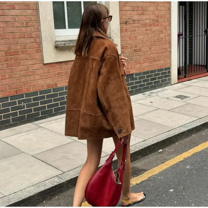 Dames Jas in Suède Look – Bruin of Donkerbruin