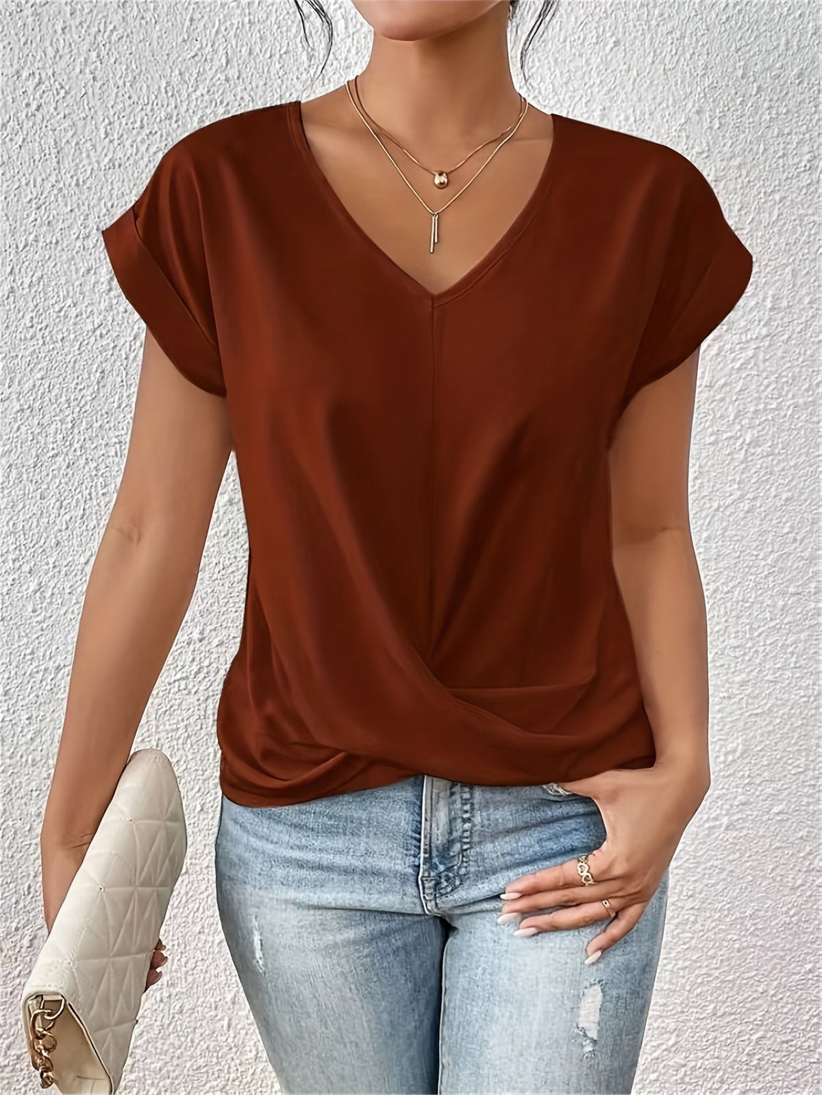Dames T-shirt met Sweetheart Halslijn – Acht Kleuren