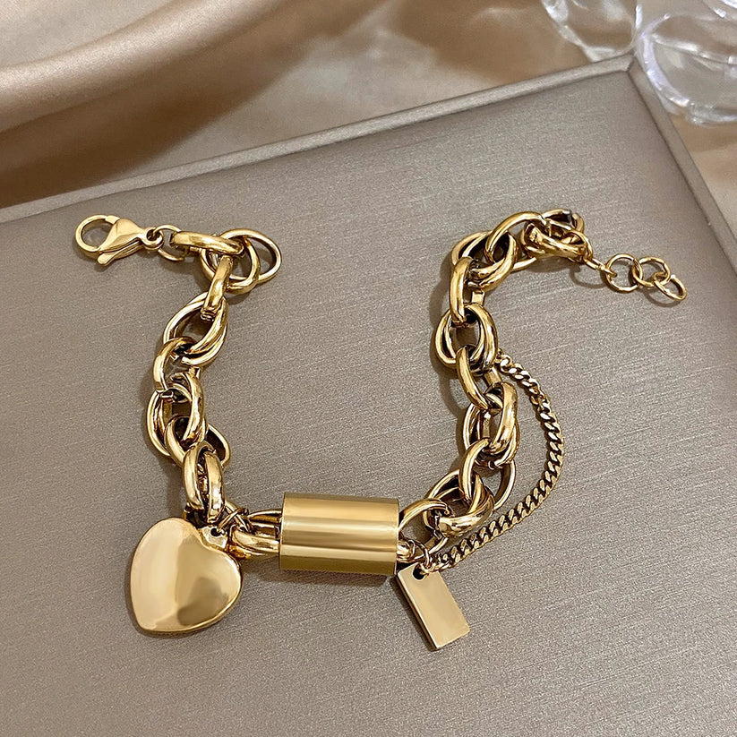 Armband met Hartbedel – Goud of Witgoud