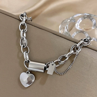Armband met Hartbedel – Goud of Witgoud