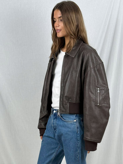 Dames Cropped Bomberjack in Leerlook – Bruin